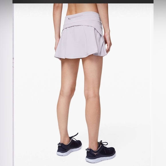 Lululemon Play Off The Pleats Skirt *13"
Silver Lilac - Picture 2 of 5